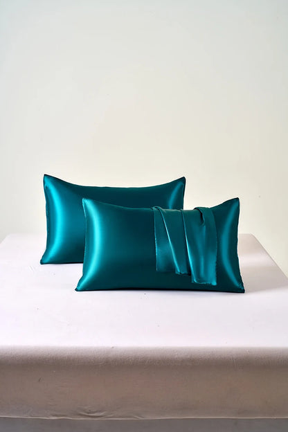 LuxeDream™ Satin Pillowcase Set